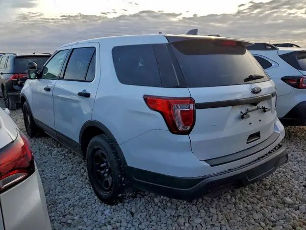 1FM5K8AR9JGA83427 2018 FORD EXPLORER - Image 2