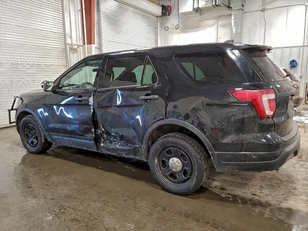 1FM5K8AR9JGA83864 2018 FORD EXPLORER - Image 2