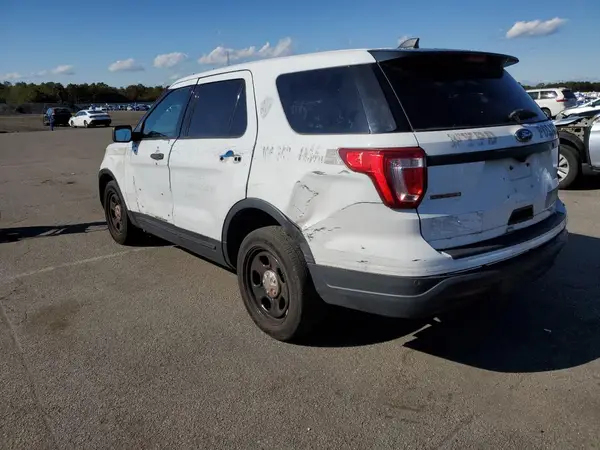 1FM5K8AR9JGB19214 2018 FORD EXPLORER - Image 2