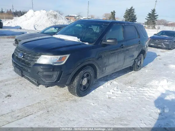 1FM5K8AR9JGB20704 2018 FORD EXPLORER - Image 2