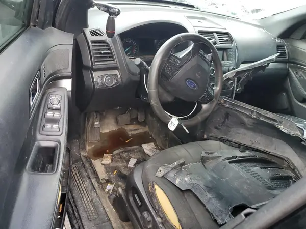 1FM5K8AR9JGB68493 2018 FORD EXPLORER - Image 8