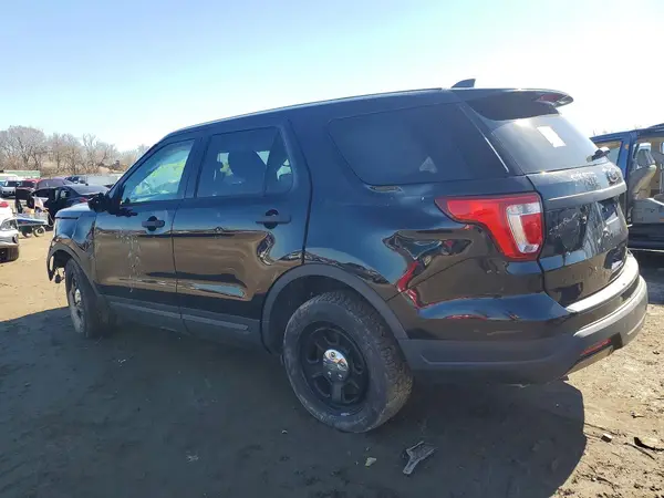 1FM5K8AR9KGA31376 2019 FORD EXPLORER - Image 2