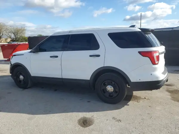 1FM5K8AR9KGB43871 2019 FORD EXPLORER - Image 2