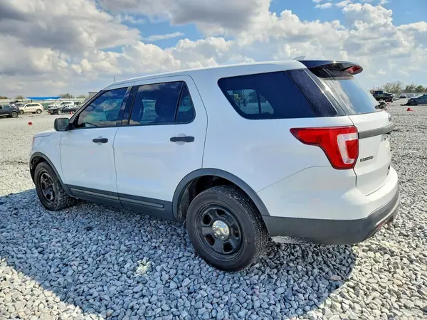 1FM5K8ARXGGA52647 2016 FORD EXPLORER - Image 2