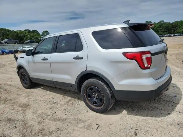 1FM5K8ARXGGC61192 2016 FORD EXPLORER - Image 2