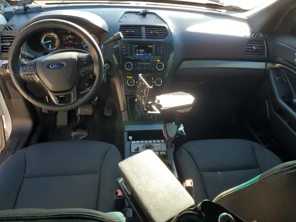 1FM5K8ARXHGB65161 2017 FORD EXPLORER - Image 8