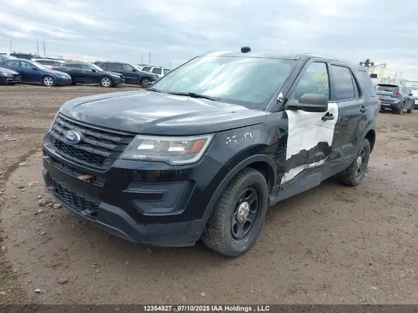 1FM5K8ARXHGB72918 2017 FORD EXPLORER - Image 2