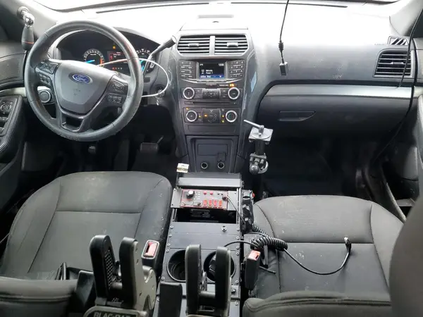 1FM5K8ARXHGE00772 2017 FORD EXPLORER - Image 8