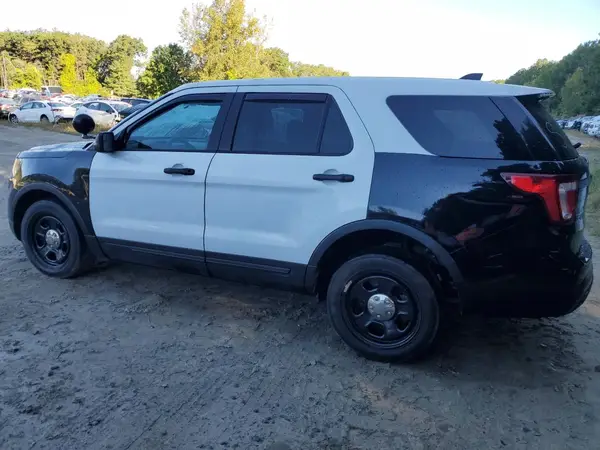1FM5K8ARXHGE14820 2017 FORD EXPLORER - Image 2