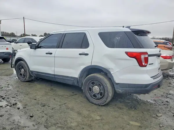 1FM5K8ARXJGA89902 2018 FORD EXPLORER - Image 2