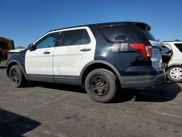 1FM5K8ARXJGB19383 2018 FORD EXPLORER - Image 2