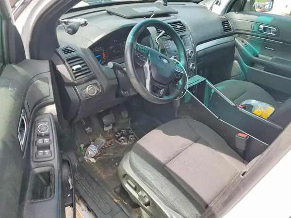 1FM5K8ARXJGB68678 2018 FORD EXPLORER - Image 8