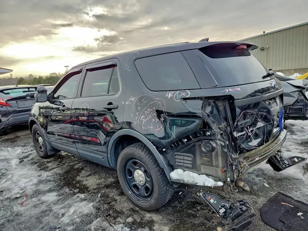 1FM5K8ARXJGB69152 2018 FORD EXPLORER - Image 2