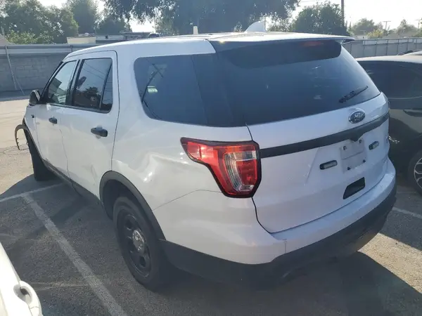 1FM5K8AT0GGA52569 2016 FORD EXPLORER - Image 2