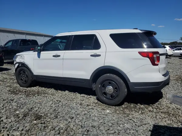 1FM5K8AT0HGC57410 2017 FORD EXPLORER - Image 2