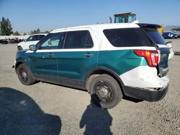 1FM5K8AT1HGA24619 2017 FORD EXPLORER - Image 2
