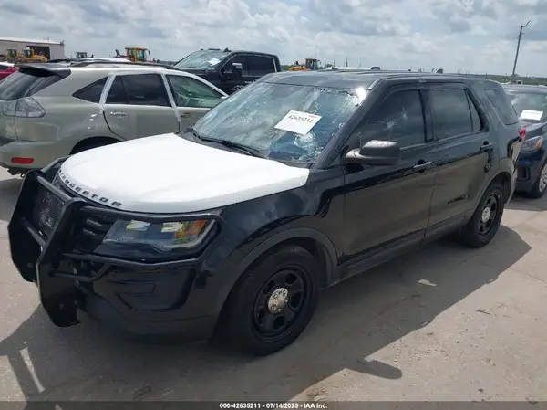 1FM5K8AT1KGA78624 2019 FORD EXPLORER - Image 2