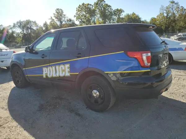 1FM5K8AT2GGA37233 2016 FORD EXPLORER - Image 2