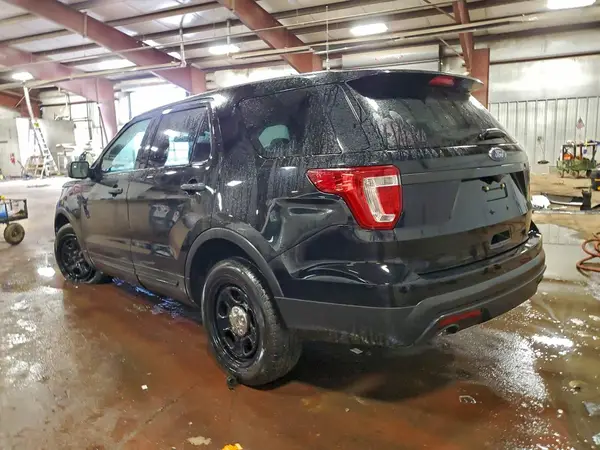 1FM5K8AT2HGD26825 2017 FORD EXPLORER - Image 2