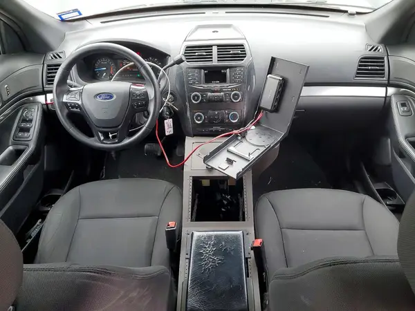 1FM5K8AT2KGB24137 2019 FORD EXPLORER - Image 8