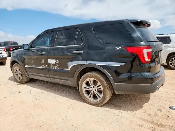 1FM5K8AT3GGA28900 2016 FORD EXPLORER - Image 2