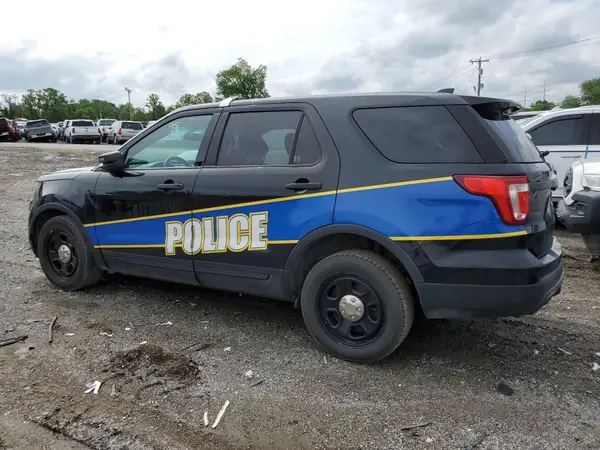 1FM5K8AT3HGA77242 2017 FORD EXPLORER - Image 2