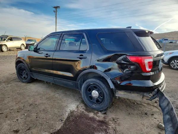 1FM5K8AT3HGA79380 2017 FORD EXPLORER - Image 2