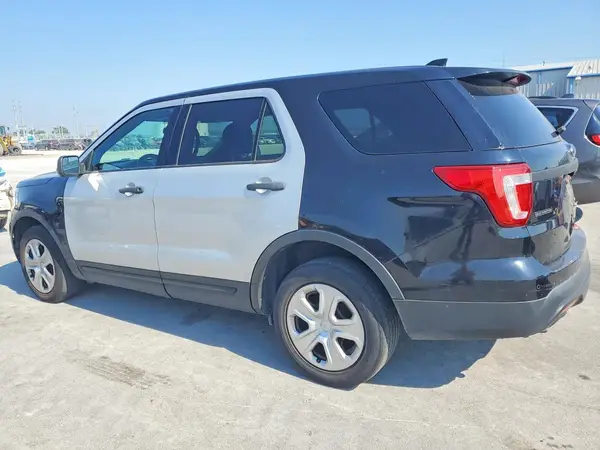 1FM5K8AT3HGC35594 2017 FORD EXPLORER - Image 2