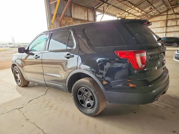 1FM5K8AT4GGA37363 2016 FORD EXPLORER - Image 2