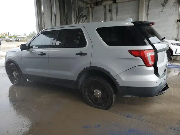 1FM5K8AT4HGE14632 2017 FORD EXPLORER - Image 2