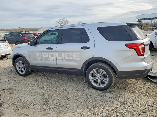 1FM5K8AT4KGA52843 2019 FORD EXPLORER - Image 2