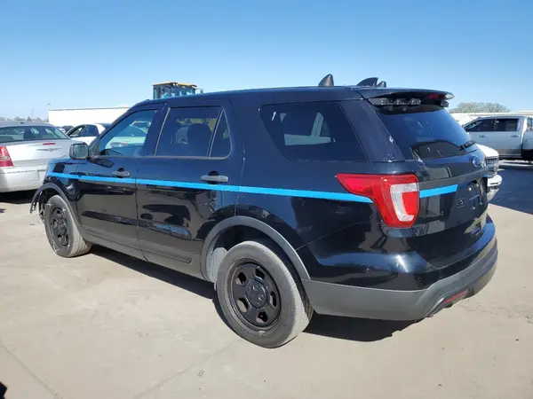 1FM5K8AT5HGD25829 2017 FORD EXPLORER - Image 2