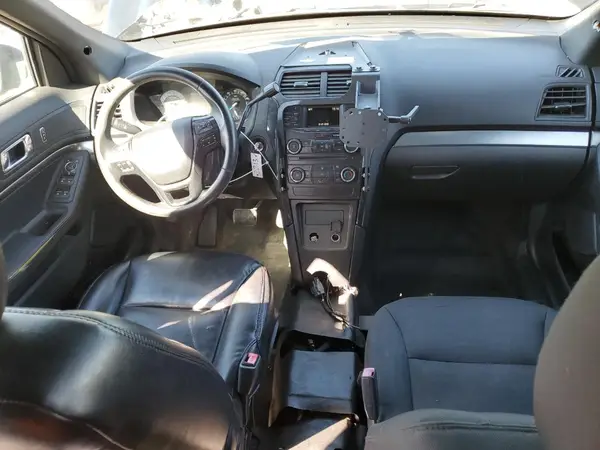 1FM5K8AT5HGD25829 2017 FORD EXPLORER - Image 8
