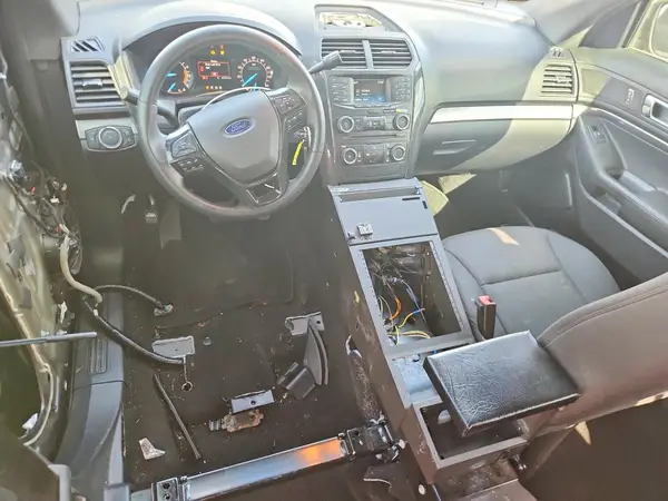 1FM5K8AT5JGC76962 2018 FORD EXPLORER - Image 8