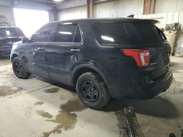 1FM5K8AT6GGB65457 2016 FORD EXPLORER - Image 2