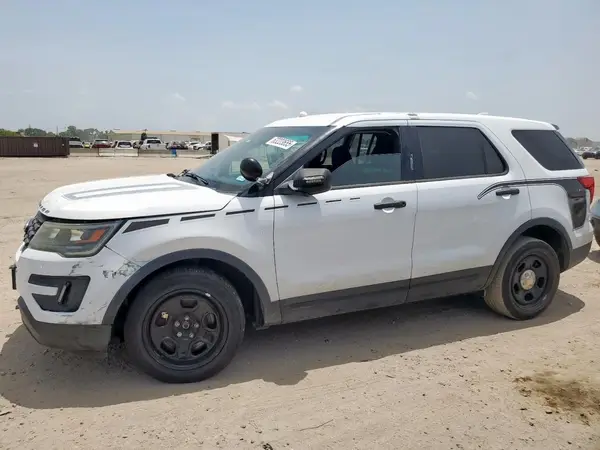1FM5K8AT8GGD16671 2016 FORD EXPLORER - Image 1