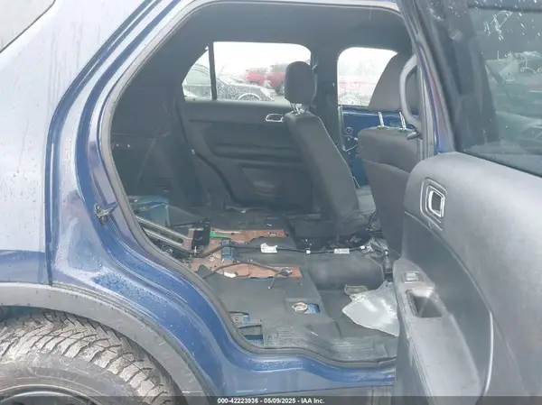 1FM5K8AT8HGC25644 2017 FORD EXPLORER - Image 8