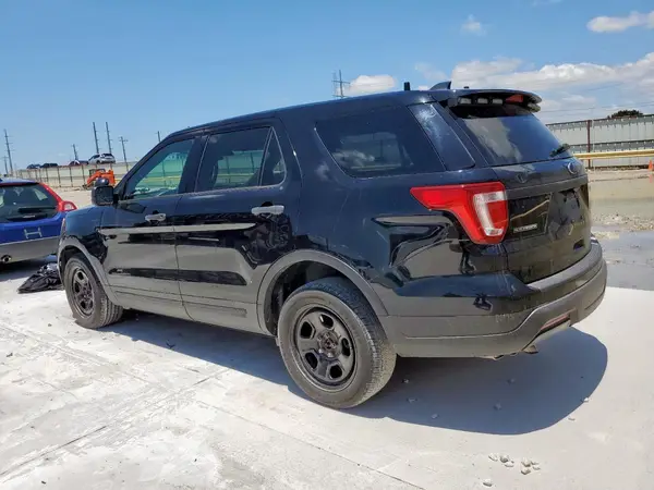 1FM5K8AT8JGA32366 2018 FORD EXPLORER - Image 2