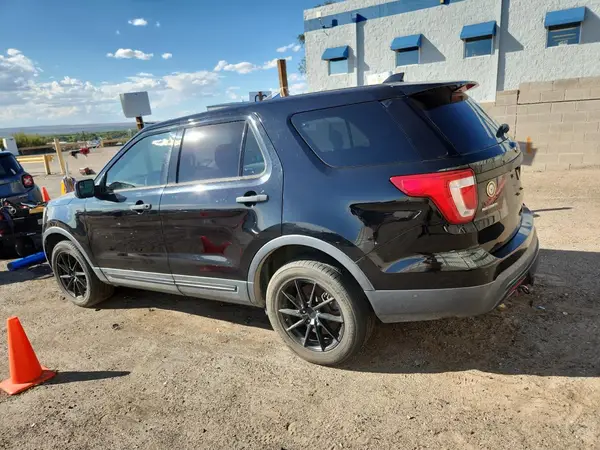 1FM5K8AT9GGB28418 2016 FORD EXPLORER - Image 2