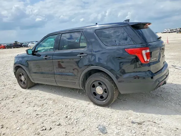 1FM5K8AT9HGB40862 2017 FORD EXPLORER - Image 2