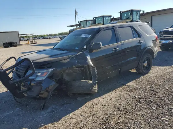 1FM5K8AT9HGB82772 2017 FORD EXPLORER - Image 1