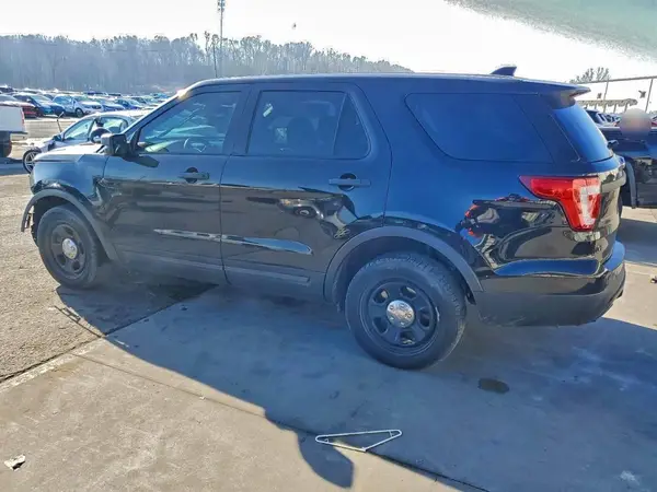 1FM5K8AT9HGC07654 2017 FORD EXPLORER - Image 2