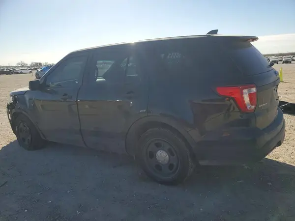 1FM5K8AT9KGB24149 2019 FORD EXPLORER - Image 2