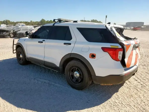 1FM5K8AW0LGB30773 2020 FORD EXPLORER - Image 2