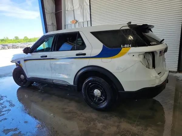1FM5K8AW0NNA11894 2022 FORD EXPLORER - Image 2