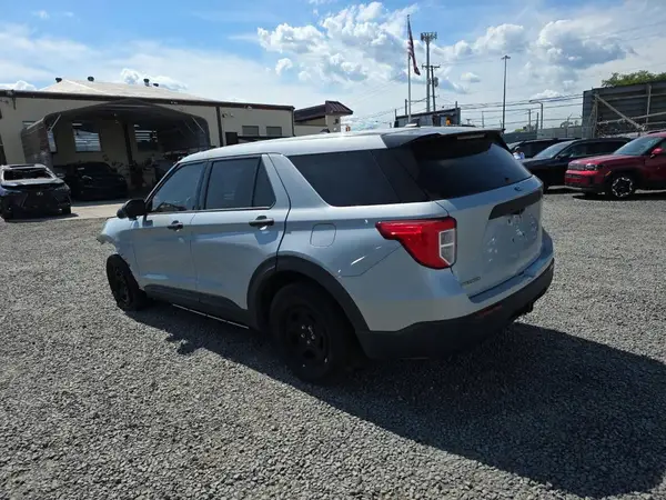 1FM5K8AW1MNA16164 2021 FORD EXPLORER - Image 2