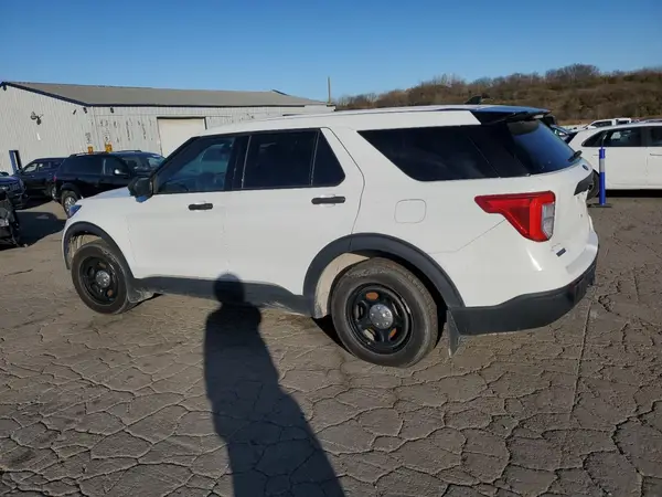 1FM5K8AW1MNA22000 2021 FORD EXPLORER - Image 2