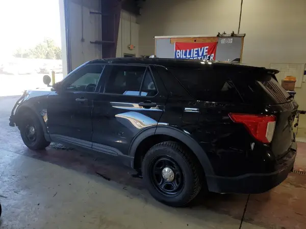 1FM5K8AW2MNA15573 2021 FORD EXPLORER - Image 2