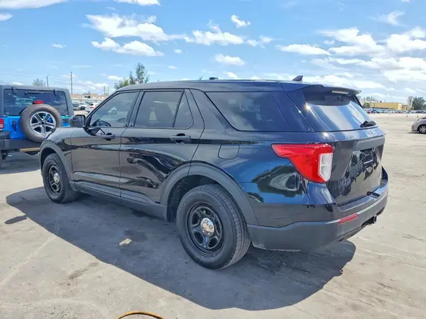 1FM5K8AW4LGB85761 2020 FORD EXPLORER - Image 2
