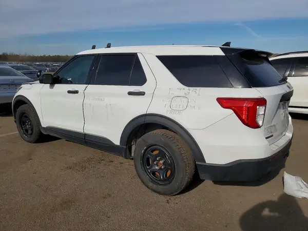 1FM5K8AW5LGC63111 2020 FORD EXPLORER - Image 2
